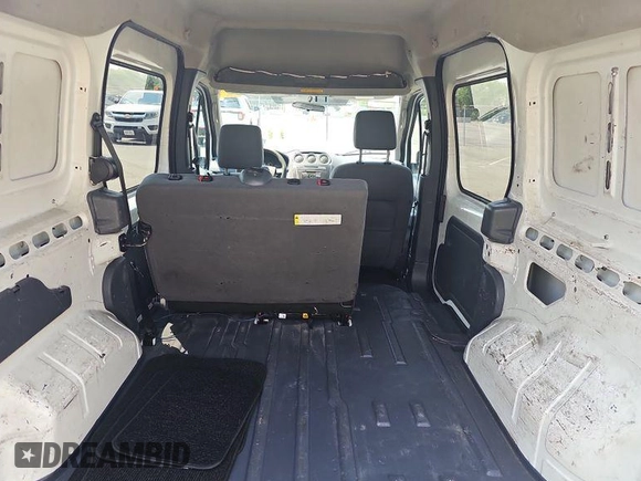 2010 Ford Transit Connect z VIN NM0KS9AN4AT022226, wystawiony jako IAAI lot #42573160 z przebiegiem 108 419 mil mil oraz . Historia ofert i sprzedaży dostępna na DreamBid. Obrazek 20.