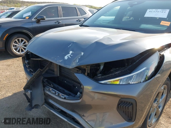 2024 Ford Escape ST-Line with VIN 1FMCU0MN1RUA41682, listed as a IAAI auction lot 41958924 with 19,529 mi miles and . Bid and sale history available at DreamBid. Image 6.