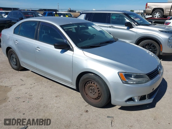 2012 Volkswagen Jetta S с VIN 3VW2K7AJ8CM306610, выставлен на аукционе IAAI как лот 42196396 с пробегом 158 597 миль миль и . История ставок и продаж доступна на DreamBid. Изображение 1.