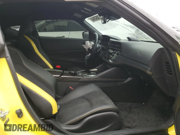 2023 Nissan Z Performance z VIN JN1BZ4BH1PM310365, wystawiony jako Copart lot #73693544 z przebiegiem 10 320 mil mil oraz Szkoda całkowita • Salvage title. Historia ofert i sprzedaży dostępna na DreamBid. Obrazek 10.