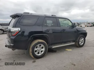 2020 Toyota 4Runner SR5 with VIN JTEBU5JR6L5753784, listed as a Copart auction lot 63116935 with 63,095 mi miles and Salvage title. Bid and sale history available at DreamBid. Image 3.