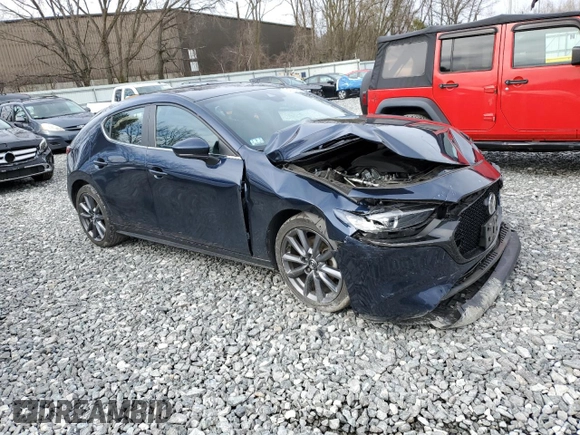 2021 Mazda 3 Select with VIN JM1BPBKL4M1403678, listed as a Copart auction lot 52565435 with 34,520 mi miles and Salvage title. Bid and sale history available at DreamBid. Image 4.