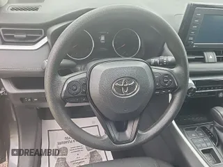 2022 Toyota RAV4 XLE with VIN 2T3P1RFV5NC282921, listed as a IAAI auction lot 42840420 with 43,470 mi miles and . Bid and sale history available at DreamBid. Image 9.