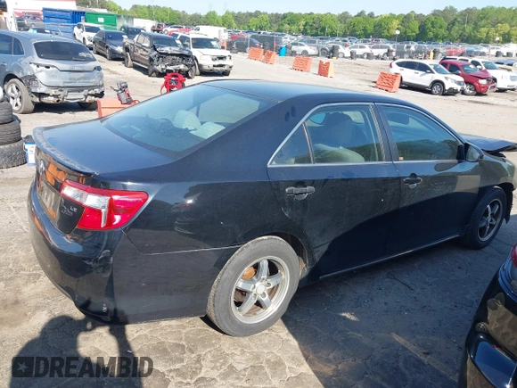 2012 Toyota Camry L z VIN 4T1BF1FK3CU018281, wystawiony jako IAAI lot #42028728 z przebiegiem 149 016 mil mil oraz . Historia ofert i sprzedaży dostępna na DreamBid. Obrazek 13.