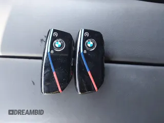 2024 BMW XM z VIN 5YM23CS0XR9U58952, wystawiony jako IAAI lot #41781429 z przebiegiem 8621 mil mil oraz . Historia ofert i sprzedaży dostępna na DreamBid. Obrazek 11.