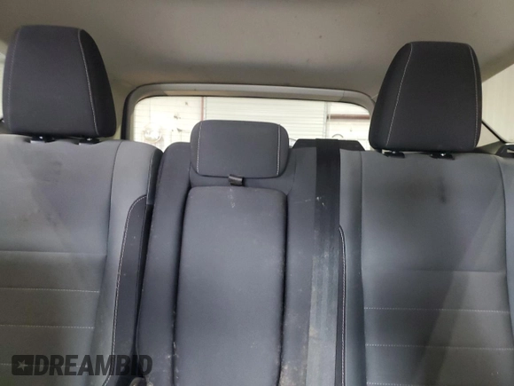 2016 Ford Escape SE with VIN 1FMCU9GXXGUB86959, listed as a Copart auction lot 54616815 with 141,086 mi miles and Clean Title. Bid and sale history available at DreamBid. Image 10.
