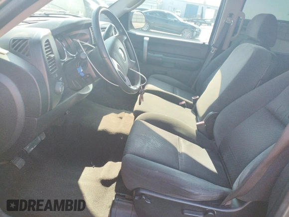 2009 Chevrolet Silverado 1500 LT with VIN 3GCEC23C09G225476, listed as a Copart auction lot 80921914 with 201,674 mi miles and Salvage Title. Bid and sale history available at carsss.com. Image 7.