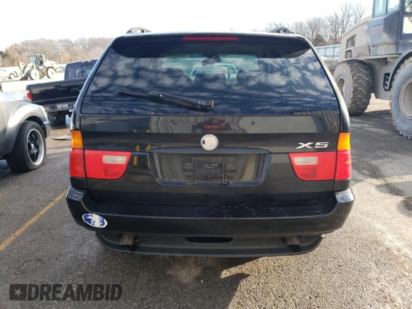 2001 BMW X5 3.0i with VIN WBAFA53591LM82573, listed as a Copart auction lot 88880495 with 221,980 mi miles and Salvage Title. Bid and sale history available at carsss.com. Image 6.