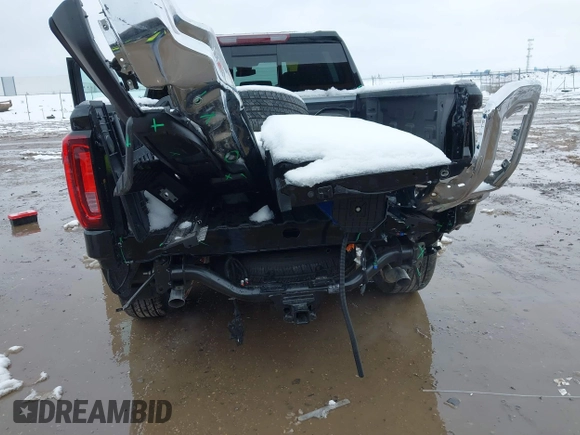 2024 GMC Sierra 1500 SLT with VIN 3GTUUDED4RG240718, listed as a IAAI auction lot 41291456 with 1,849 mi miles and . Bid and sale history available at DreamBid. Image 6.