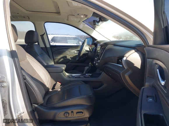 2019 Chevrolet Traverse Premier with VIN 1GNEVKKWXKJ274010, listed as a IAAI auction lot 41601979 with 82,592 mi miles. Bid and sale history available at carsss.com. Image 5.