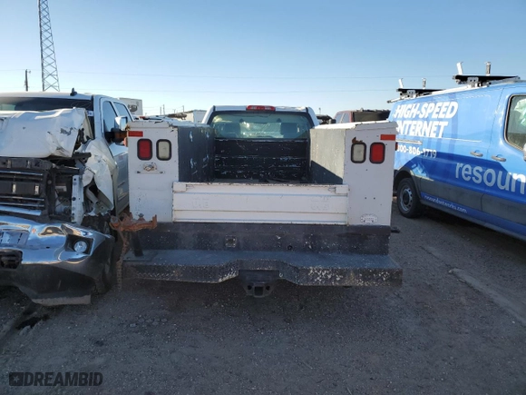 2015 Chevrolet Silverado 2500HD Built After Aug 14 Work Truck with VIN 1GC1KUEG4FF506366, listed as a Copart auction lot 89371305 with 225,112 mi miles and Salvage Title. Bid and sale history available at carsss.com. Image 6.