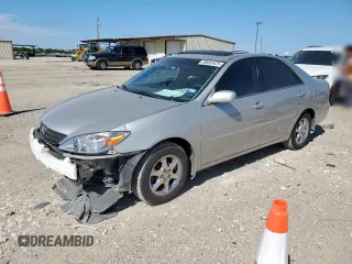 2004 Toyota Camry LE z VIN 4T1BE32K94U313343, wystawiony jako Copart lot #58053425 z przebiegiem 120 515 mil mil oraz Szkoda całkowita • Salvage title. Historia ofert i sprzedaży dostępna na DreamBid. Obrazek 1.