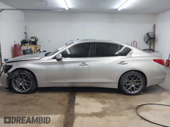 2014 Infiniti Q50 Sport with VIN JN1BV7AR0EM695972, listed as a IAAI auction lot 41732229 with 134,654 mi miles and . Bid and sale history available at DreamBid. Image 15.