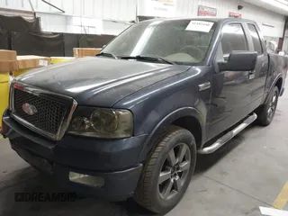 2004 Ford F-150 XLT with VIN 1FTRX12594KD77602, listed as a IAAI auction lot 41482440 with 299,407 mi miles. Bid and sale history available at carsss.com. Image 2.
