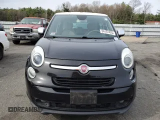 2015 FIAT 500L Lounge with VIN ZFBCFACH5FZ030024, listed as a Copart auction lot 54107425 with 126,689 mi miles and Clean Title. Bid and sale history available at DreamBid. Image 5.