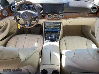 2017 Mercedes-Benz E-Class E 300 Luxury with VIN WDDZF4JB6HA098718, listed as a Copart auction lot 46328205 with 134,422 mi miles and Clean Title. Bid and sale history available at carsss.com. Image 8.