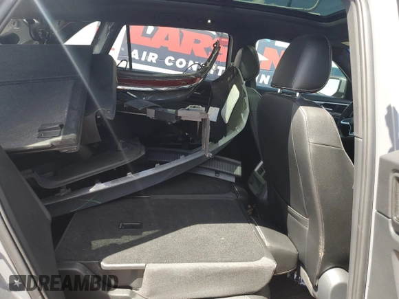 2021 Volkswagen Atlas SE with VIN 1V2PE2CA5MC212105, listed as a Copart auction lot 51852125 with 53,831 mi miles and Salvage title. Bid and sale history available at DreamBid. Image 10.