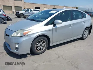 2011 Toyota Prius I z VIN JTDKN3DUXB5331344, wystawiony jako IAAI lot #42021340 z przebiegiem 330 635 mil mil oraz . Historia ofert i sprzedaży dostępna na DreamBid. Obrazek 17.