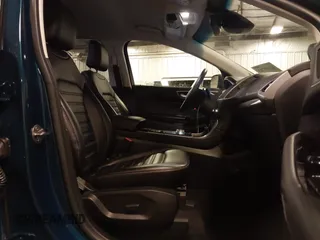 2020 Ford Edge SEL с VIN 2FMPK4J90LBA25699, выставлен на аукционе IAAI как лот 42497713 с пробегом 29 649 миль миль и . История ставок и продаж доступна на DreamBid. Изображение 5.