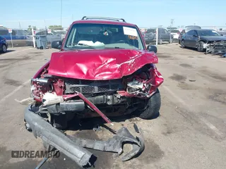 2001 Ford Explorer XLT z VIN 1FMDU73E51ZA06701, wystawiony jako IAAI lot #42379931 z przebiegiem 211 904 mil mil oraz . Historia ofert i sprzedaży dostępna na DreamBid. Obrazek 13.