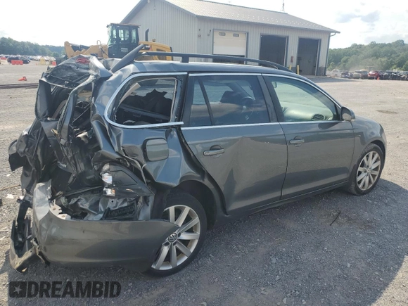 2013 Volkswagen Jetta TDI w/Sunroof & Nav z VIN 3VWPL7AJ3DM672334, wystawiony jako Copart lot #65382525 z przebiegiem 101 307 mil mil oraz Szkoda całkowita • Salvage title. Historia ofert i sprzedaży dostępna na DreamBid. Obrazek 3.