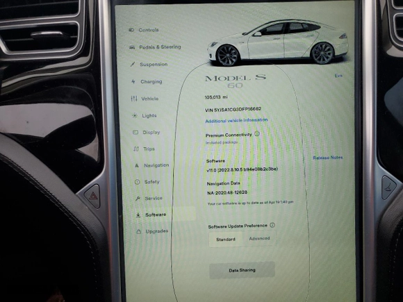 2013 Tesla Model S with VIN 5YJSA1CG3DFP16662, listed as a Copart auction lot 83674474 with 105,013 mi miles and Salvage Title. Bid and sale history available at carsss.com. Image 9.