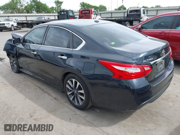 2017 Nissan Altima SV with VIN 1N4AL3AP5HC111300, listed as a IAAI auction lot 41884846 with 96,717 mi miles and . Bid and sale history available at DreamBid. Image 3.