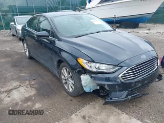 2020 Ford Fusion SE with VIN 3FA6P0HD7LR110180, listed as a IAAI auction lot 42180826 with 151,934 mi miles and . Bid and sale history available at DreamBid. Image 1.