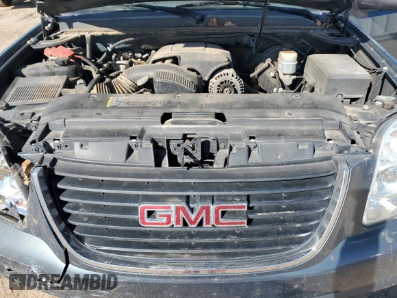 2010 GMC Yukon XL z VIN 1GKUKKE36AR211005, wystawiony jako Copart lot #45373575 z przebiegiem 164 622 mil mil oraz Szkody całkowita. Historia ofert i sprzedaży dostępna na DreamBid. Obrazek 14.