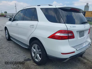 2015 Mercedes-Benz M 350 with VIN 4JGDA5JB0FA452749, listed as a IAAI auction lot 42412440 with 88,304 mi miles and . Bid and sale history available at DreamBid. Image 3.