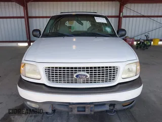 2000 Ford Expedition Special Service with VIN 1FMFU16L9YLC21365, listed as a IAAI auction lot 42544774 with 180,117 mi miles and . Bid and sale history available at DreamBid. Image 12.