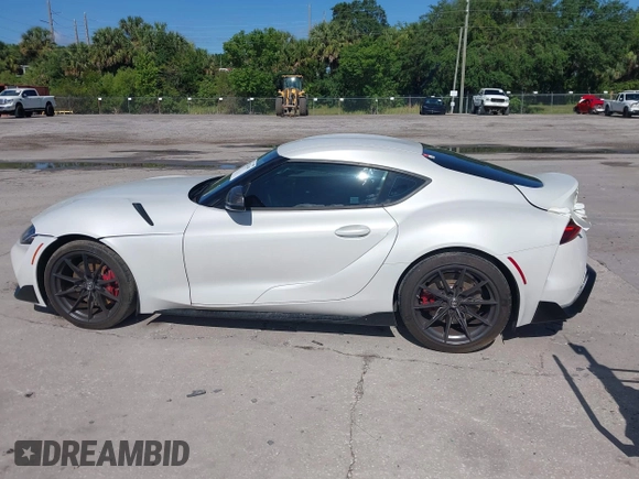 2024 Toyota Supra 3.0 with VIN WZ1DB0G02RW066224, listed as a IAAI auction lot 42243491 with 20,672 mi miles and . Bid and sale history available at DreamBid. Image 14.
