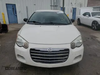 2006 Chrysler Sebring with VIN 1C3EL46X26N273482, listed as a Copart auction lot 48794975 with 204,093 mi miles and Salvage Title. Bid and sale history available at DreamBid. Image 5.
