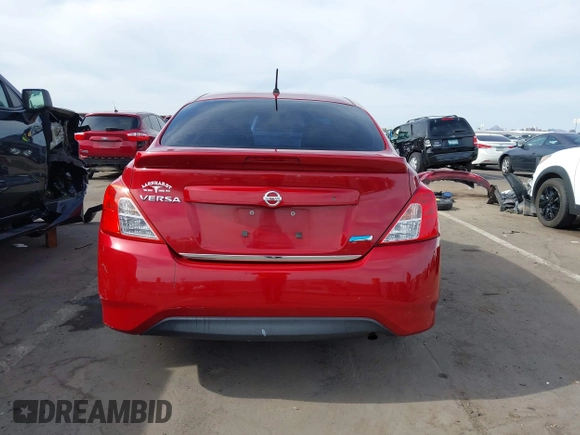 2015 Nissan Versa SV with VIN 3N1CN7AP2FL834014, listed as a IAAI auction lot 42169624 with 70,046 mi miles. Bid and sale history available at carsss.com. Image 17.
