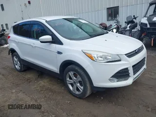 2013 Ford Escape SE with VIN 1FMCU9GX9DUD71905, listed as a IAAI auction lot 41768127 with 48,183 mi miles. Bid and sale history available at carsss.com. Image 1.