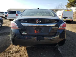 2015 Nissan Altima S with VIN 1N4AL3AP3FC252783, listed as a Copart auction lot 50621335 with 107,923 mi miles and Clean Title. Bid and sale history available at DreamBid. Image 6.