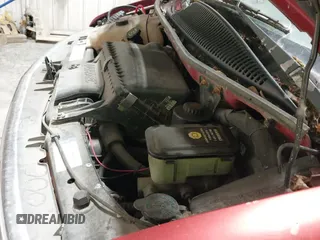 1998 Chevrolet Express Cargo YF7 z VIN 1GBFG15R0W1018380, wystawiony jako IAAI lot #42654099 z przebiegiem 171 551 mil mil oraz . Historia ofert i sprzedaży dostępna na DreamBid. Obrazek 12.