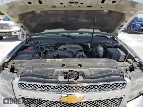 2012 Chevrolet Tahoe LT with VIN 1GNSKBE03CR201356, listed as a Copart auction lot 59859475 with 281,048 mi miles and Salvage title. Bid and sale history available at DreamBid. Image 12.