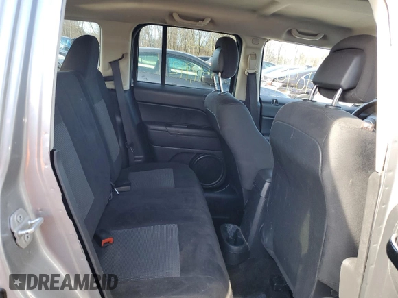 2016 Jeep Patriot Sport with VIN 1C4NJRBB4GD579650, listed as a Copart auction lot 52540445 with 141,912 mi miles and Salvage title. Bid and sale history available at DreamBid. Image 11.