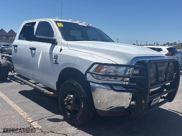 2018 Ram 3500 Chassis Cab Tradesman with VIN 3C7WRTCL4JG346558, listed as a Copart auction lot 54569225 with 255,163 mi miles and Clean Title. Bid and sale history available at carsss.com. Image 1.