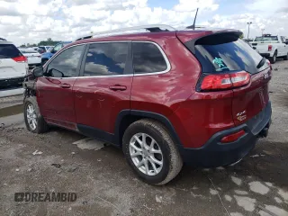 2016 Jeep Cherokee Latitude z VIN 1C4PJMCS7GW253369, wystawiony jako Copart lot #63750275 z przebiegiem 96 465 mil mil oraz Szkoda całkowita • Salvage title. Historia ofert i sprzedaży dostępna na DreamBid. Obrazek 2.
