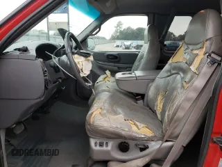 1999 Ford F-150 XL z VIN 2FTRX08L3XCA33434, wystawiony jako Copart lot #88088465 z przebiegiem 252 373 mil mil oraz Szkoda całkowita • Salvage title. Historia ofert i sprzedaży dostępna na DreamBid. Obrazek 7.