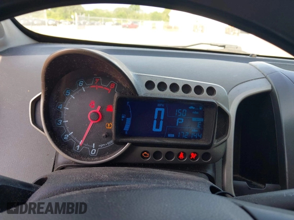 2014 Chevrolet Sonic LT with VIN 1G1JC5SH6E4162431, listed as a IAAI auction lot 42217289 with 172,144 mi miles and . Bid and sale history available at DreamBid. Image 7.