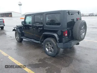 2013 Jeep Wrangler Unlimited Sport z VIN 1C4BJWDGXDL596450, wystawiony jako IAAI lot #42323862 z przebiegiem 114 105 mil mil oraz . Historia ofert i sprzedaży dostępna na DreamBid. Obrazek 3.