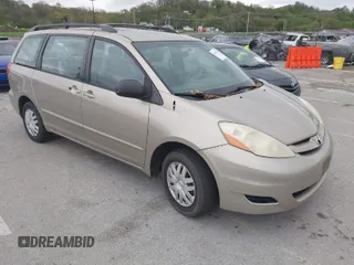 2006 Toyota Sienna CE with VIN 5TDZA23C16S528271, listed as a IAAI auction lot 42067489 with 212,777 mi miles. Bid and sale history available at carsss.com. Image 1.