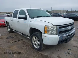 2009 Chevrolet Silverado 1500 LT with VIN 3GCEK23M29G171321, listed as a IAAI auction lot 41626086 with 302,921 mi miles and . Bid and sale history available at DreamBid. Image 1.