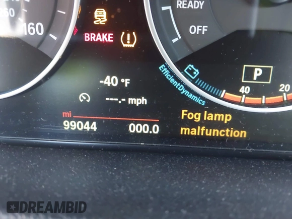2016 BMW 3 Series 320i xDrive with VIN WBA8E5G51GNU21867, listed as a IAAI auction lot 40593300 with 99,044 mi miles and . Bid and sale history available at DreamBid. Image 15.