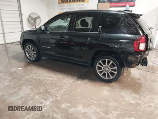 2016 Jeep Compass Latitude with VIN 1C4NJCEA5GD548777, listed as a IAAI auction lot 41263925 with 155,214 mi miles and . Bid and sale history available at DreamBid. Image 3.