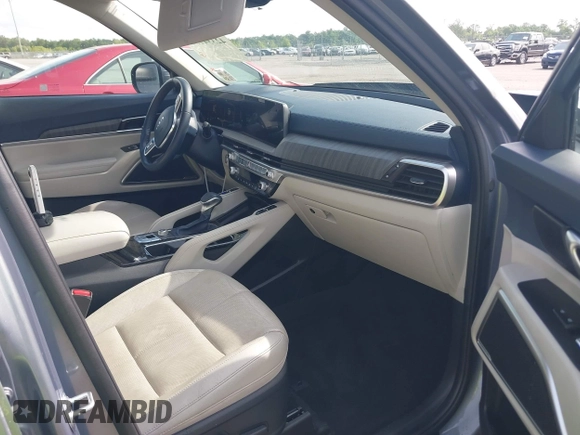 2023 Kia Telluride EX с VIN 5XYP34GC6PG382858, выставлен на аукционе IAAI как лот 42334256 с пробегом 48 684 миль миль и . История ставок и продаж доступна на DreamBid. Изображение 5.