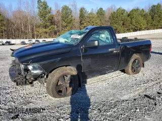 2017 Ram 1500 Tradesman z VIN 3C6JR6AG2HG548668, wystawiony jako Copart lot #84809024 z przebiegiem Nie podano mil oraz Nie do naprawy • Non repairable. Historia ofert i sprzedaży dostępna na DreamBid. Obrazek 1.